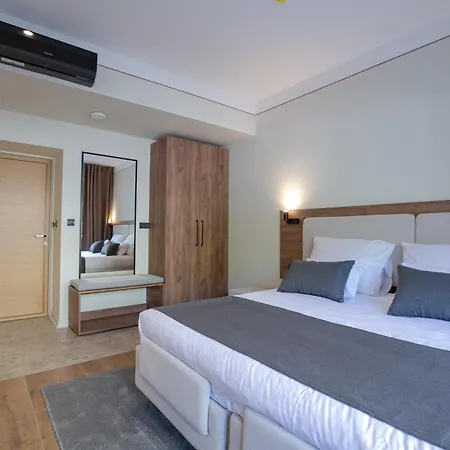 Simma Luxury & Belgrad