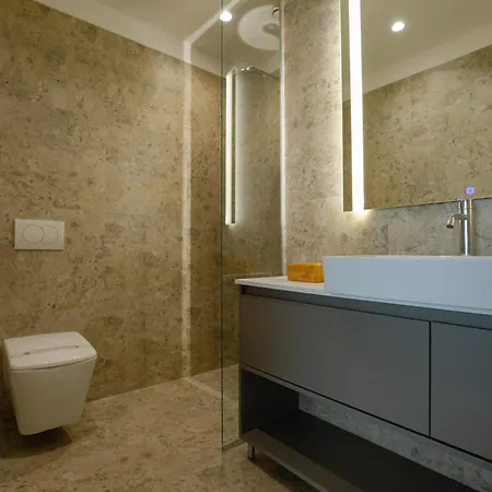 Simma Luxury & * Belgrad