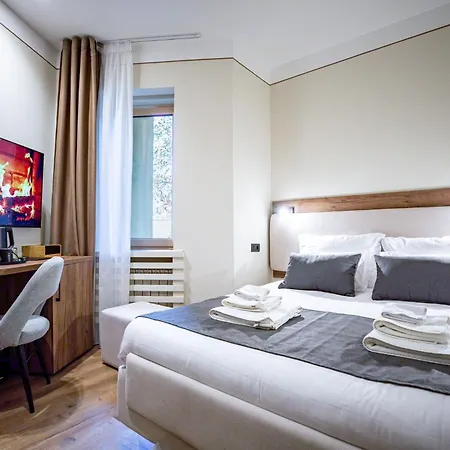 Simma Luxury & Белград